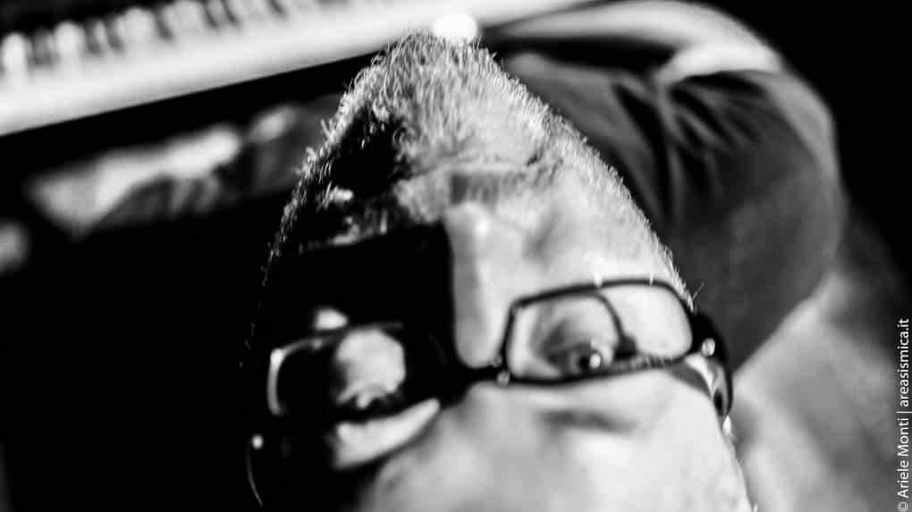 At House All over the place and Nowhere, Thollem Fuels Artistic creativeness with Infinite Trip